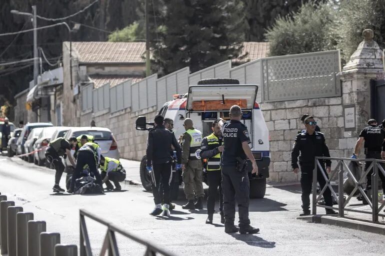 Israeli soldier injured in anti-Zionist stabbing attack in northern occupied Quds