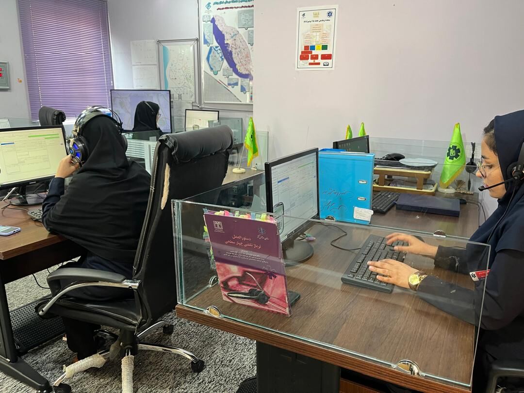 نجات معجزهآسای کودک ۹ ماهه با راهنمایی تلفنی اورژانس بوشهر نجات معجزهآسای کودک ۹ ماهه با راهنمایی تلفنی اورژانس بوشهر