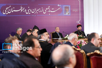 President Pezeshkian's meeting with group of Christians in Tehran