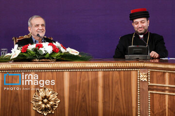 President Pezeshkian's meeting with group of Christians in Tehran