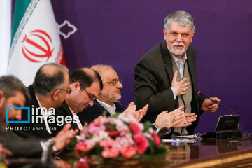 President Pezeshkian's meeting with group of Christians in Tehran