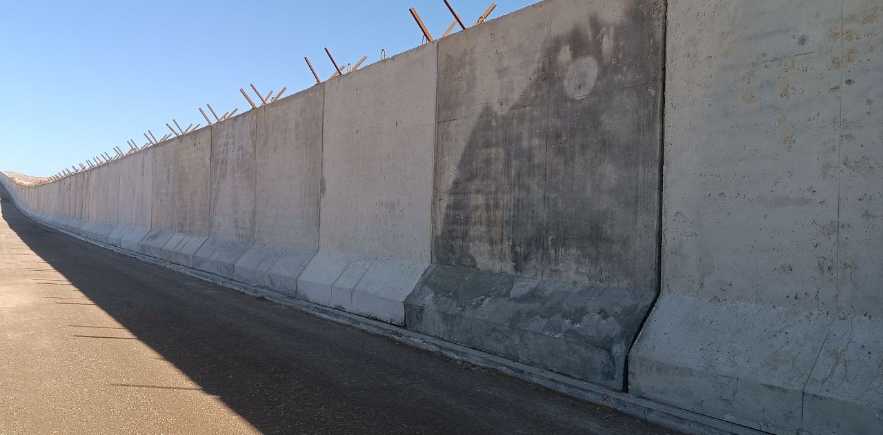 Progress continues on northeast Iran-Afghanistan border wall project