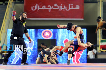 El campeonato nacional de lucha grecorromana en Shiraz