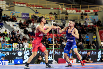 El campeonato nacional de lucha grecorromana en Shiraz