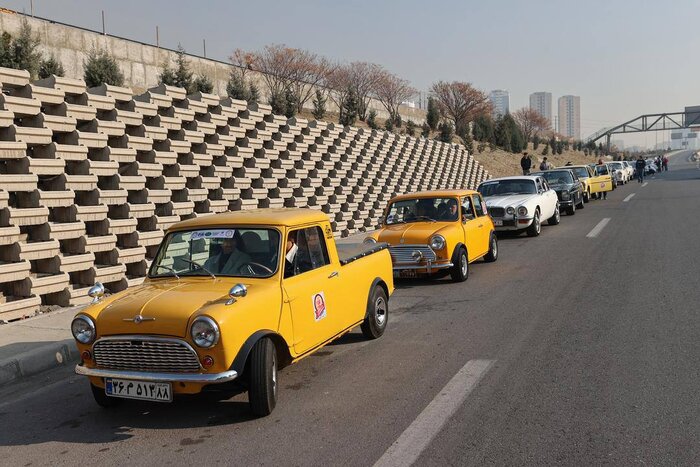 رالی تور گردشگری خودروهای تاریخی در مسیر تهران به گیلان