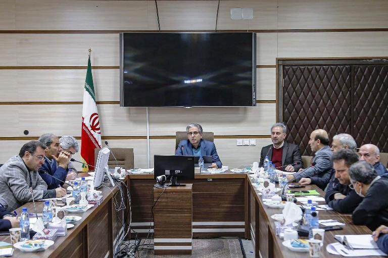 رنج و دغدغه اصلی بیماران خاص، نحوه توزیع داروهای خاص است تا کمبود دارو رنج و دغدغه اصلی بیماران خاص، نحوه توزیع داروهای خاص است تا کمبود دارو