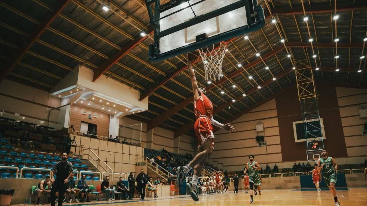 پرگلترین برتری بسکتبال مقاومت شهرداری تبریز مقابل نیروی زمینی ارتش پرگلترین برتری بسکتبال مقاومت شهرداری تبریز مقابل نیروی زمینی ارتش