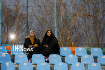 Iran's Pro-League: Persepolis  vs. Kheybar