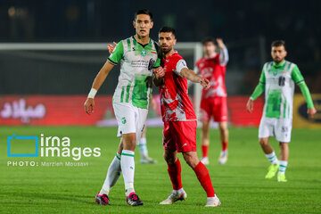 Iran's Pro-League: Persepolis  vs. Kheybar