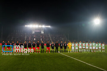 Iran's Pro-League: Persepolis  vs. Kheybar