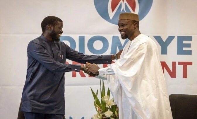 سنگال با کاهش هزینههای دولت و افزایش مالیات به جنگ کسری بودجه میرود