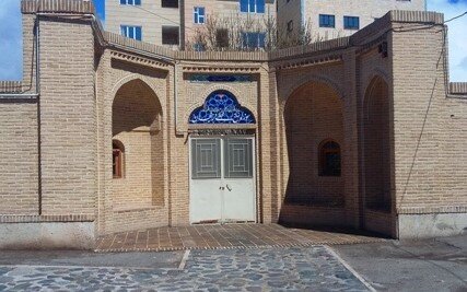 قفل تعطیلی بر موزه نسخ خطی و سنگ نوشتههای تاریخی زنجان