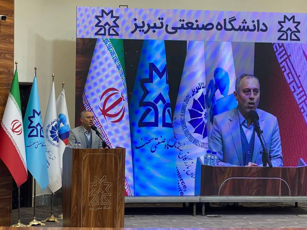 ورود دانشگاه ها به عرصه تولید و تبدیل ایده به ثروت ضروری است ورود دانشگاه ها به عرصه تولید و تبدیل ایده به ثروت ضروری است