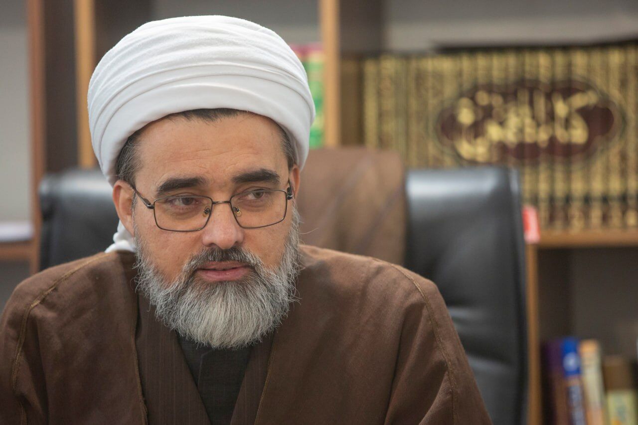 امام‌ جمعه اهل‌سنت کرمانشاه خواستار تحول در سیاست‌های رسانه‌ای استان شد