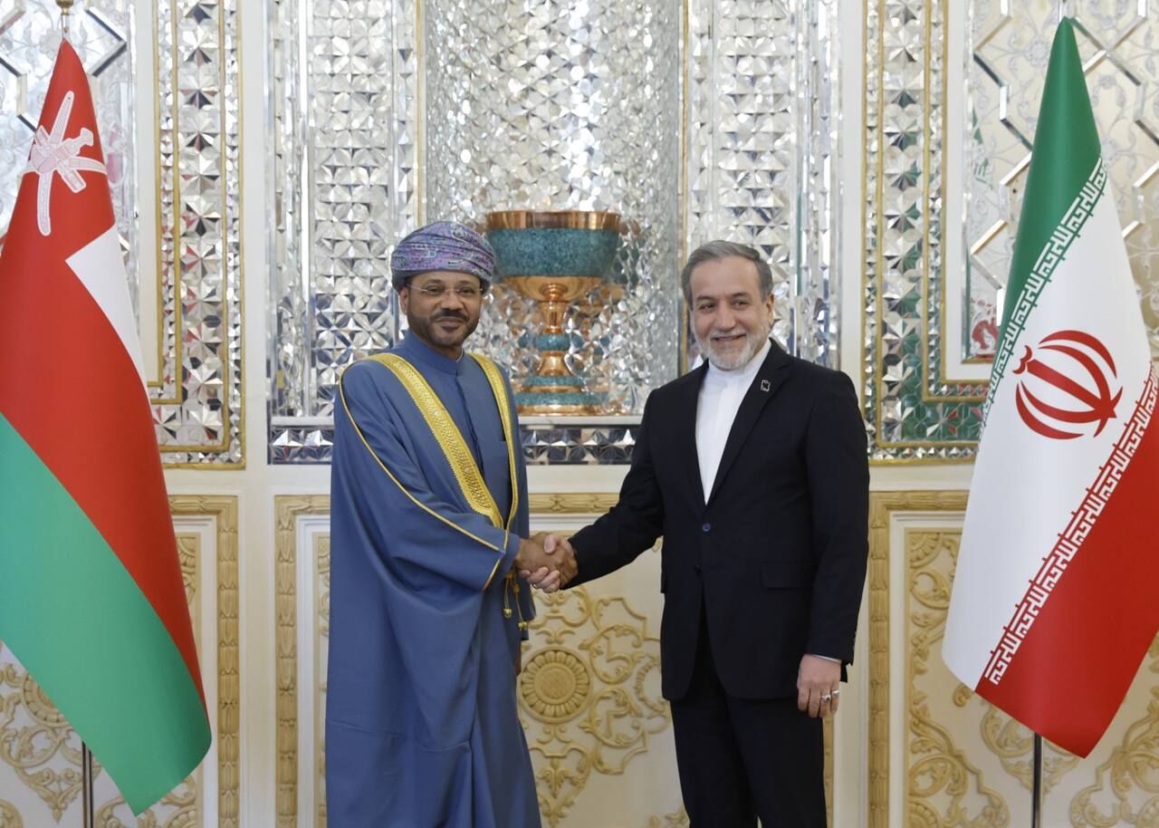 Iranian, Omani foreign ministers meet in Tehran