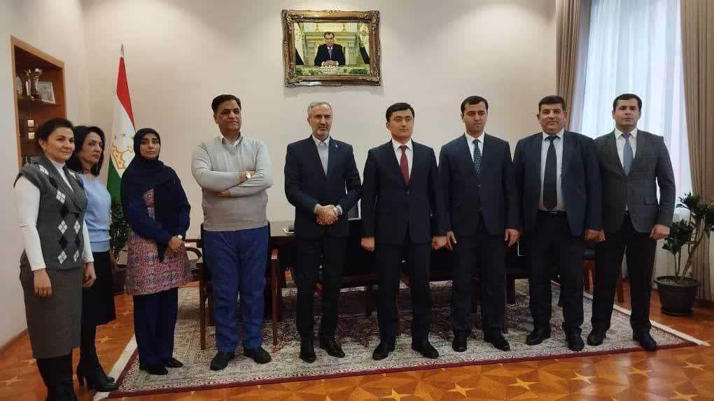 همکاری ایران و تاجیکستان در زمینه زیستفناوری کشاورزی و ژنتیک مولکولی