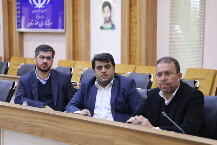 استاندار: ظرفیتهای همکاری خوزستان و استان بصره عراق بیشمار است