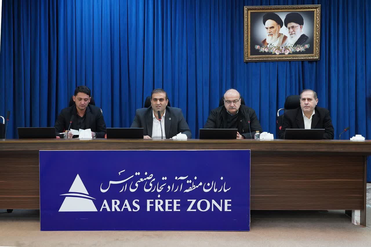 ۱۵۰ قلم کالا به فهرست کالای همراه مسافر در منطقه آزاد ارس اضافه میشود ۱۵۰ قلم کالا به فهرست کالای همراه مسافر در منطقه آزاد ارس اضافه میشود