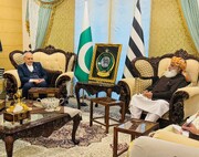 مولانا فضل الرحمان: پاکستانی عوام اسرائیل کے ساتھ سمجھوتہ کی سازش میں نہیں آئيں گے