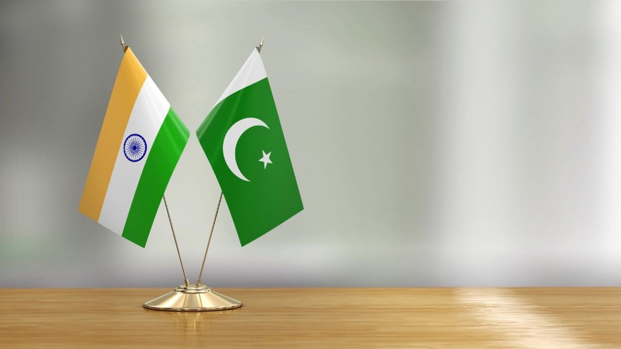 هند یک دیپلمات پاکستانی را اخراج کرد