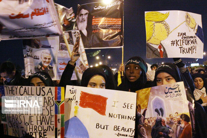 غمگین مباش، خودت میتوانی "حاج قاسم" باشی