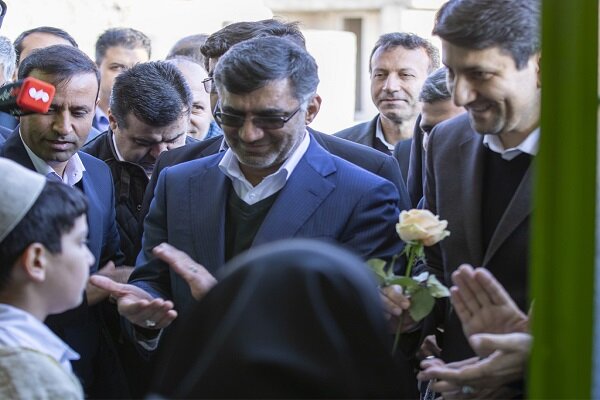 ۴۴ مصوبه سفر وزیر ارتباطات به کهگیلویه وبویراحمد با قوت در حال اجرا است