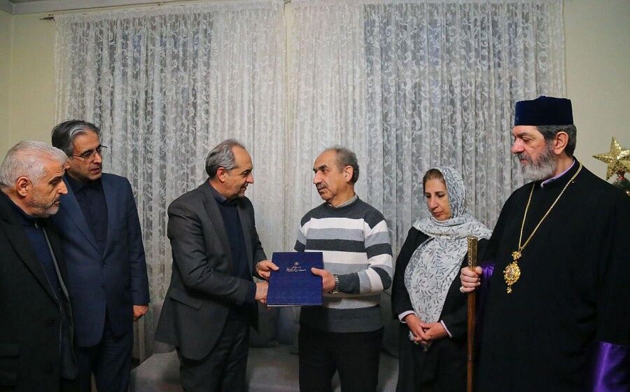 شهدای ارامنه نماد همبستگی و وحدت ملی در ایران هستند شهدای ارامنه نماد همبستگی و وحدت ملی در ایران هستند