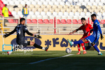 Tractor vs. Esteghlal Khouzestan