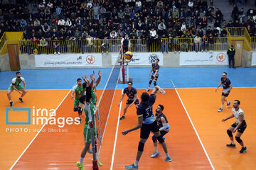 Sepehr Sadra Mashhad beats Pas Gorgan in Iranian Volleyball Super League