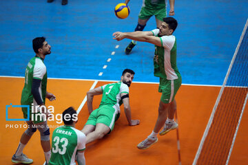 Sepehr Sadra Mashhad beats Pas Gorgan in Iranian Volleyball Super League