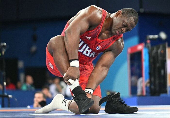 پهلوان گوتوندی در سایه غول کوبایی؛ لوپز جاودانه شد 1 پهلوان گوتوندی در سایه غول کوبایی؛ لوپز جاودانه شد