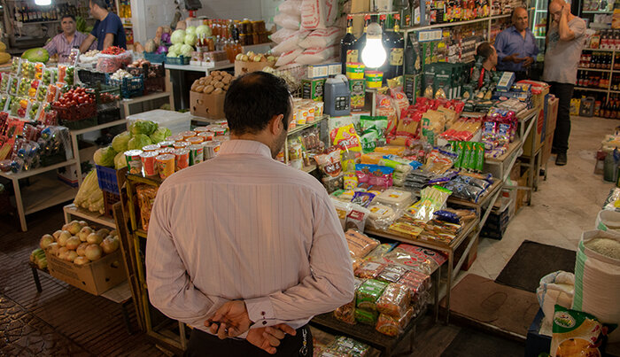 ازدواج در تنگنای اقتصاد؛ میز خانواده به میدان میآید