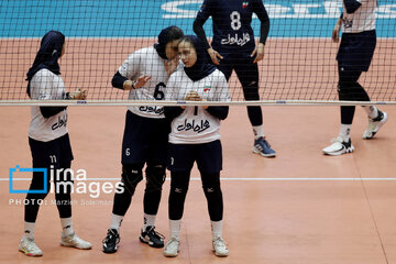 Saipa vence a la categoría femenina sub-20 en la Liga Premier de Voleibol de Irán