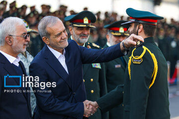 Ceremonia de graduación de la Universidad de Policía de Irán