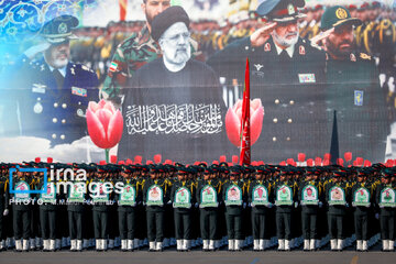 Ceremonia de graduación de la Universidad de Policía de Irán