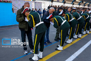 Ceremonia de graduación de la Universidad de Policía de Irán