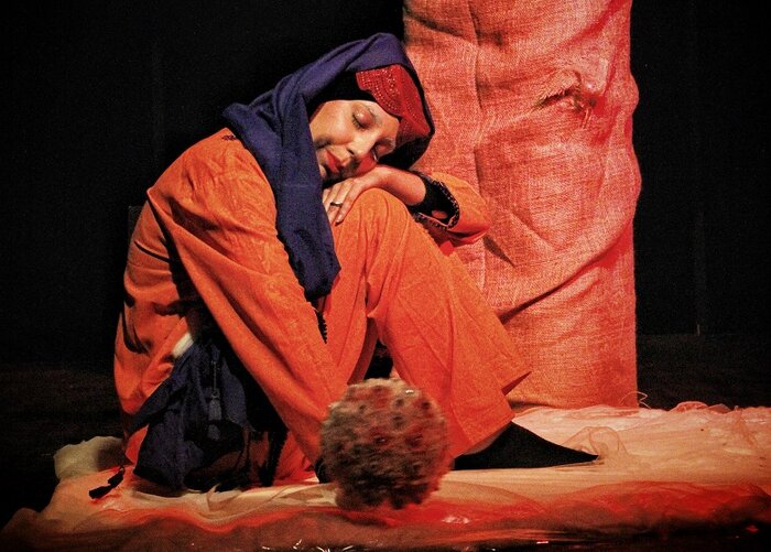 «آ»؛ حکایت پردرد زنان آوازهخان افغان/ قصهها وقتی تکراری میشوند قشنگترند