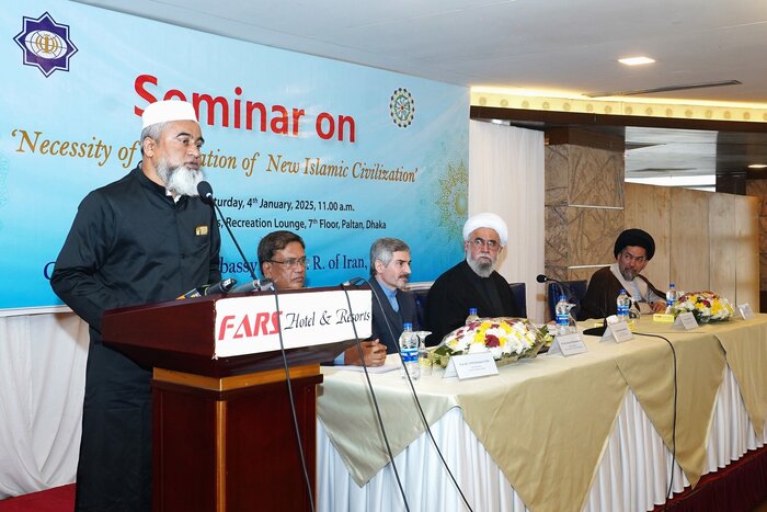 نئے اسلامی تمدن کی تشکیل، مسلمانوں میں اتحاد پر منحصر