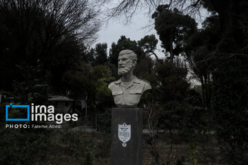 Eight busts of war-time university students unveiled in Tehran