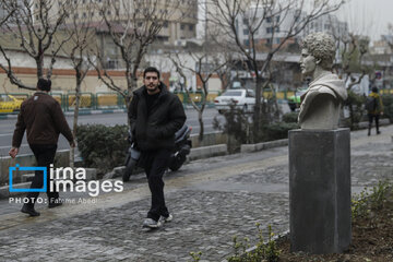 Eight busts of war-time university students unveiled in Tehran