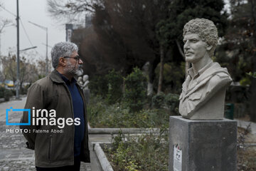 Eight busts of war-time university students unveiled in Tehran