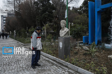 Eight busts of war-time university students unveiled in Tehran