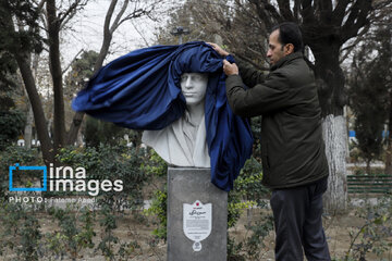 Eight busts of war-time university students unveiled in Tehran