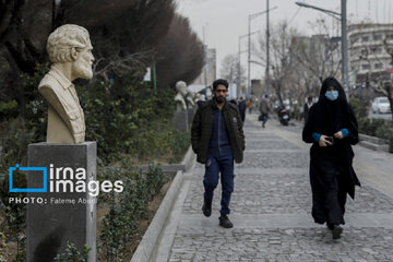 Eight busts of war-time university students unveiled in Tehran