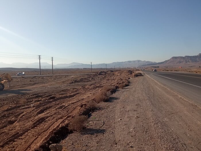 آغاز عملیات تکمیل چهارخطهکردن قطعه آخر بزرگراه قم-نیزار