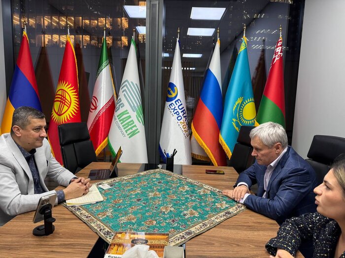 فعال اقتصادی روس: سفر پزشکیان به مسکو، تجارت ایران و روسیه را توسعه میدهد