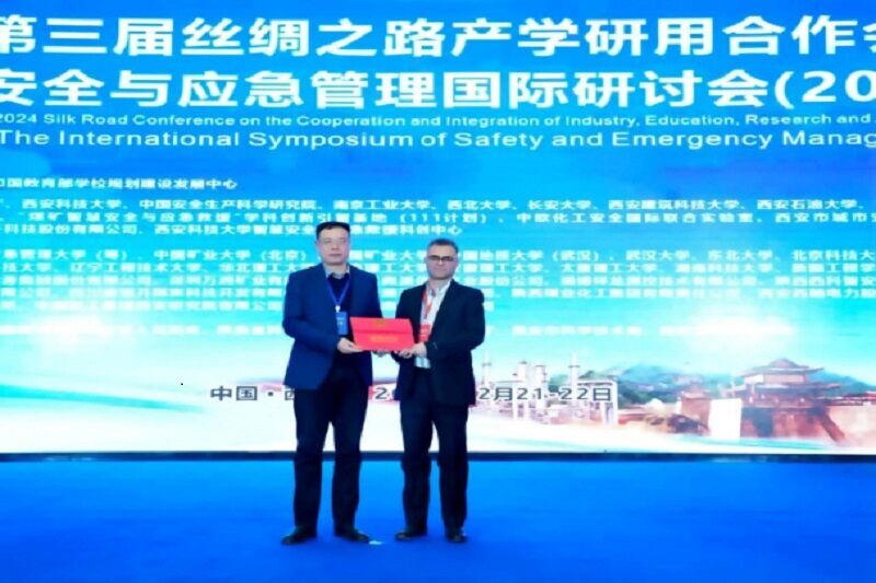 إطلاق أول مختبر دولي مشترك بين جامعتي تبريز الايرانية وشيان الصينية إطلاق أول مختبر دولي مشترك بين جامعتي تبريز الايرانية وشيان الصينية