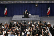 L'Imam Khamenei rencontre les habitants de la ville sainte de Qom