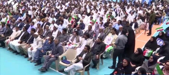 خواسته امامان جمعه شیعه و سنی چابهار از رئیس جمهور؛ رفع معضل حاشیه نشینی و درمانی