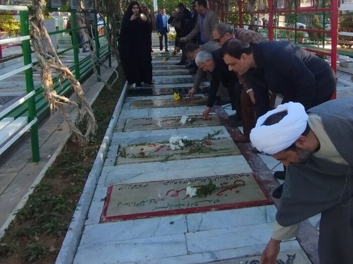 انقلاب اسلامی به کارگران و بخش تعاون هویت قانونی داد